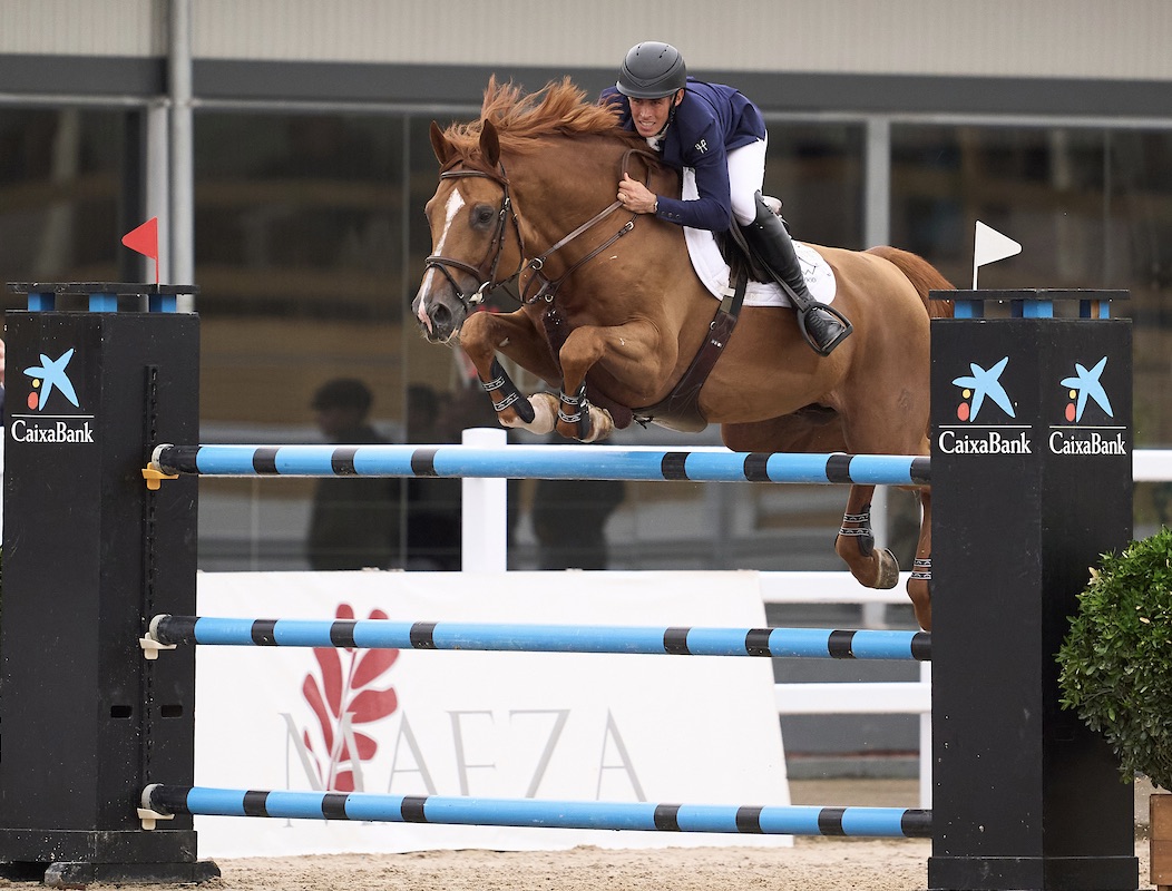 El mexicano Martínez Sommer, espectacular en el Trofeo Caixabank del CSI3* Maeza